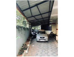 13 cent land 6000sqft bilding for sale at  Palazhi kozhikode