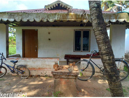 3 cent land and house for sale at chalakudi thrissur