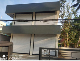 Commercial Building for rent