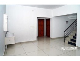 7 cent with  2 story house near bathery @68 lakh.