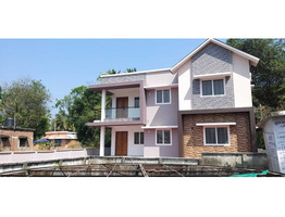 6.5 cent land and 2076sqft. Newly constructed double storied house sale at Athalur,Palakkad