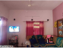 9cent,1600sqft  house for sale at  Nedumoncave po, kollam