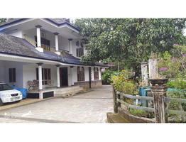 5 Shops Commercial Building & 4 BHK House for sale near Punalur-moovattupuzha National Highway