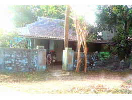 5 CENTS OF LAND AND HOUSE FOR SALE NEAR  PIRAVOM ROAD RAILWAY STATION, VELLOOR, KOTTAYAM.