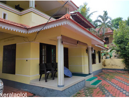 5 BHK Villa in Prime Residential Area in Thiruvalla Town for Sale