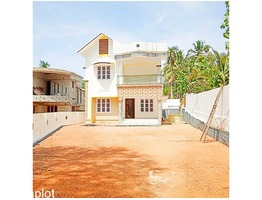 1450 sqft new residential villa in 8.25 cent plot ,Punalur
