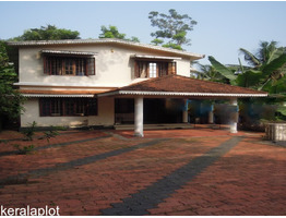 3 BHK 2500 Sq Ft House in 21 Cents for Sale at Kaviyoor, Thiruvalla, Pathamnamthitta