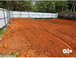 35 cent plot for sale at near thuravoor, valamangalam,Alappuzha