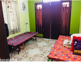 PG ACCOMODATION FOR WORKING WOMEN NEAR EMC HOSPITAL