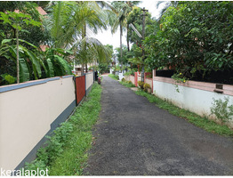 7 cents of Residential land at Chembukkavu, Thrissur
