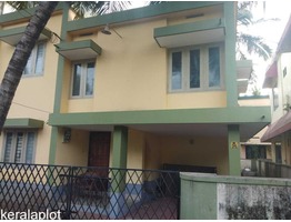 4.5 cents Land With 3 Bhk  Villa Sale in Ernakulam