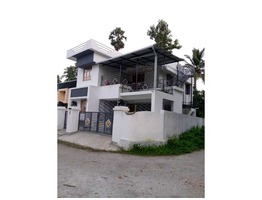 5 cents land and 2400 sqft 4 BHK house for sale in BEML ITI Township, Palakkad District