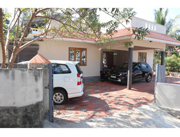 10 cent plot with 3 BHK house for sale at Vandampathal junction ,Mundakkayam, Kottayam