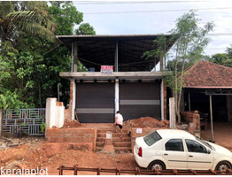 17.1/2 cent land with building for sale at payyannoor, kannur