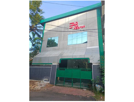 4600 sqft commercial building for rent near Mavelipuram ,Kakkanad ,Eranakulam