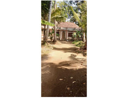 38.5 cent land with house for sale at near Kavalam, Alappuzha