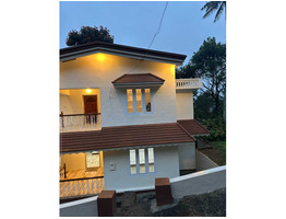 20 cents land with 2800 sqft house for sale at munnar rajakkad