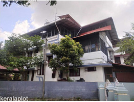 8 cent land with 4124 sqft  - 5 BHK  house for sale at KALATHODE,(Between mannuthy - paravattani)