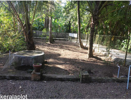28 cent land with 800 sqft 3 bhk house sale near by Edathua-Koilmuck