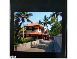 10 Cent Land With House For Sale Near by Pottayil Panchayat Office