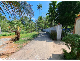 83 cent land for sale near Mararikulam.