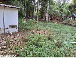 25 cent land with 1500 sqft Housse  for Sale near by Perumbavoor,Mudakkirai Junction