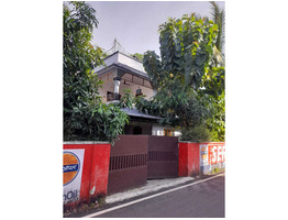 10 Cent Land 2950 Sqft two storey house for Sale near by NH Road,Shymas Honda