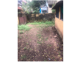 4 Cent Land and old House for sale
