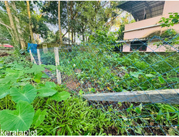 10 Cent Land For Sale Near By Irumbanam Junction