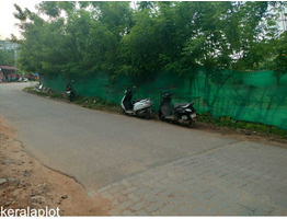 52 Cent Land For Sale at Aluva, Desom