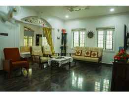 20 Cent Land With 3000 Sqft House for sale at Avittathur Junction