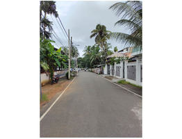 2.5 cent land with 2 BHK House For Sale