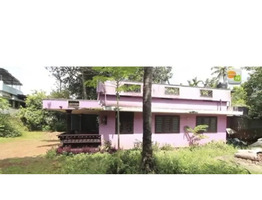 16.5 Cent Land With old house for Sale