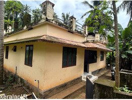 7.5 cent Land With House For Sale Near Koonamoochy Town