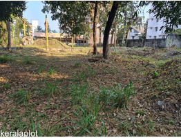 37 cent land For sale at vellayambalam Tiruvanthpuram District