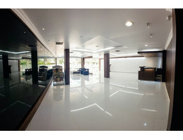 40 Cent land with 31000 Sqft Building For sale at Pallimukk