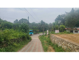 8 cent Square plot For Sale at muzhuveli