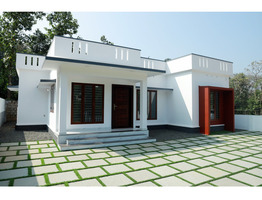 6 cent land with 1100 Sqft Villa for sale