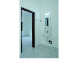 6 cent land with 1100 Sqft Villa for sale