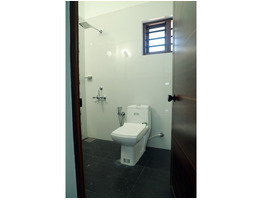 6 cent land with 1100 Sqft Villa for sale