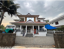 12 cent land with 2600 Sqft House For sale thodupuzha