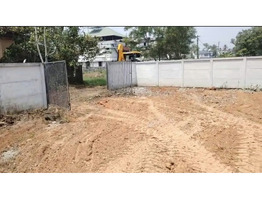 11.38 Cent Residential land for sale Kakkanad, Fort Valley