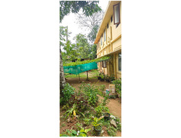 19.5 cent land with 4700 sqft building for sale