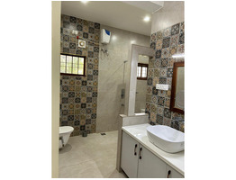 23 cent land with 3320 Sqft Bungalow For sale Near Thripunithura