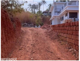 8 cent Residential land for sale