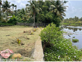 11 cent Land for sale near Mulamthuruthy-Poothotta