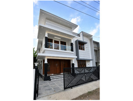 4 BHK House for Sale in Mannuthy, Thrissur
