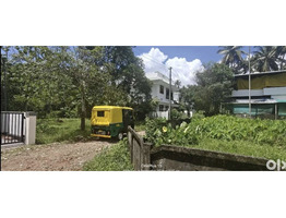6.2 cent land for sale near Perumblassry junction