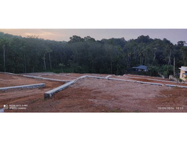 House plots for sale near by Technocity phase 4