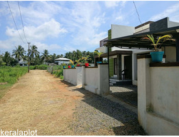 7.5 cent land 1000 Sqft House for sale
